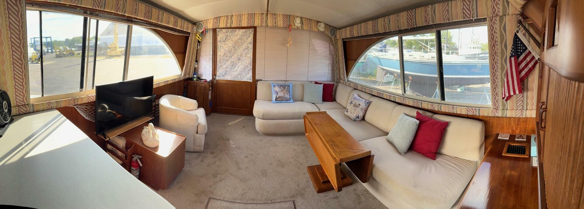 salon looking aft
