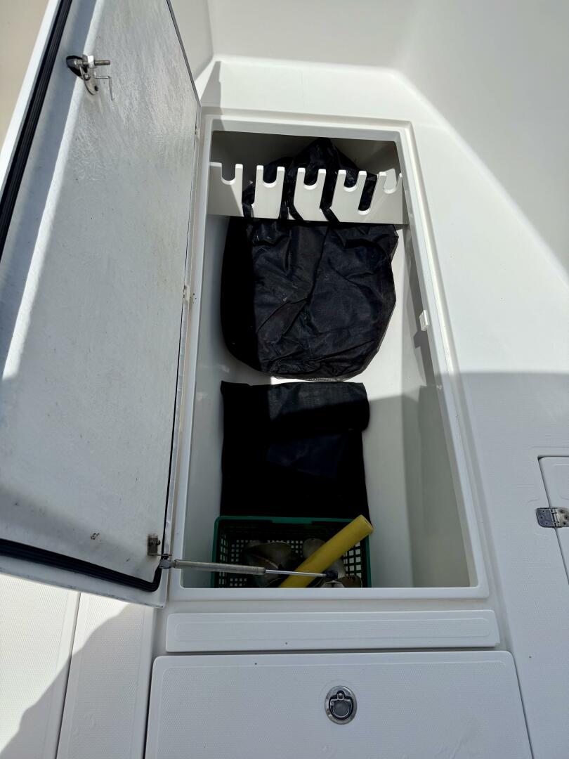 28ft Bluewater Yacht For Sale