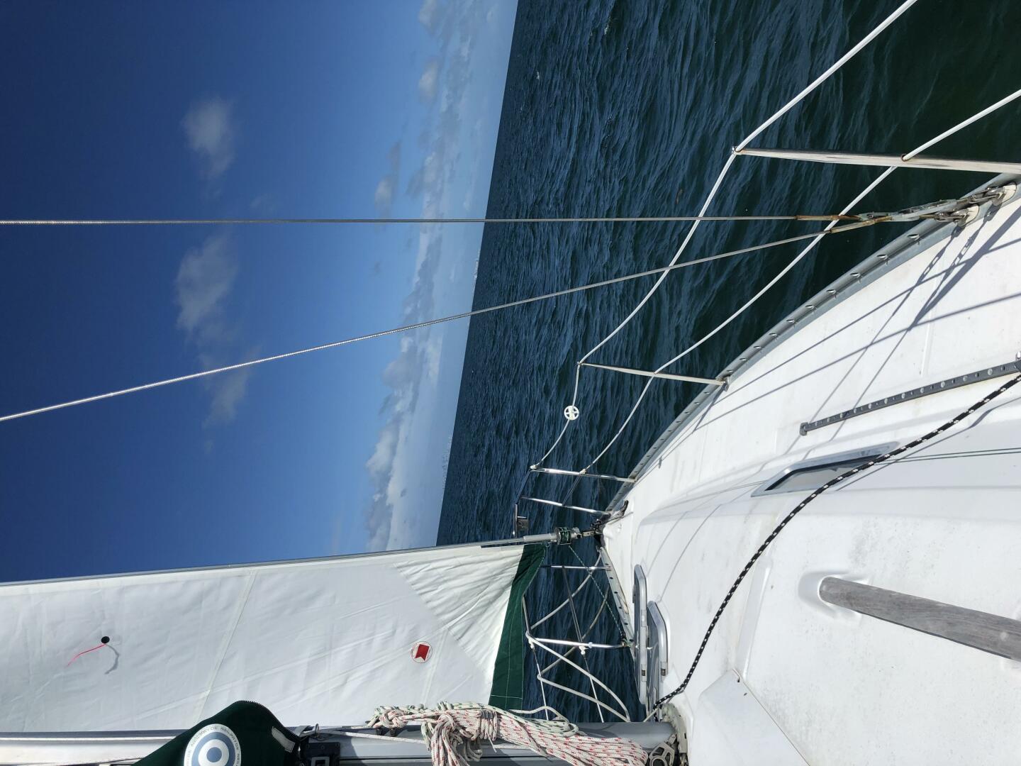 Incorrigible 31ft Beneteau Yacht For Sale