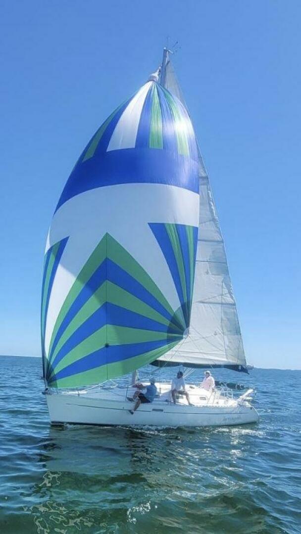 Incorrigible 31ft Beneteau Yacht For Sale