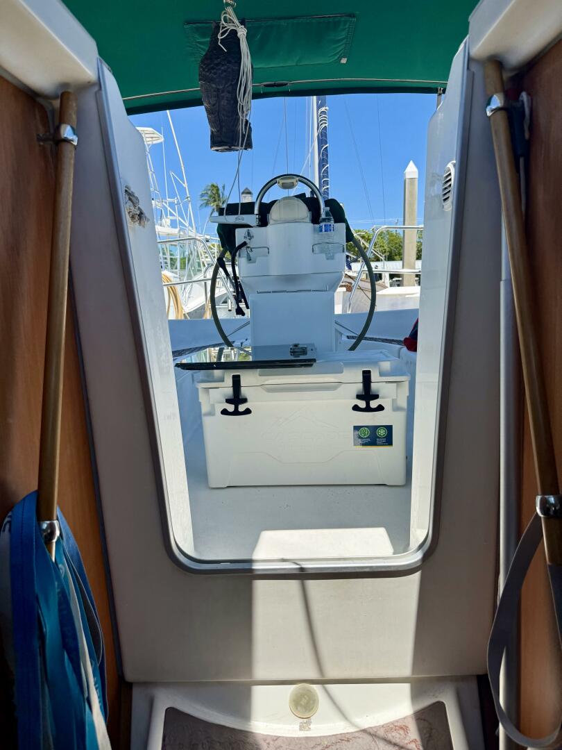 Incorrigible 31ft Beneteau Yacht For Sale