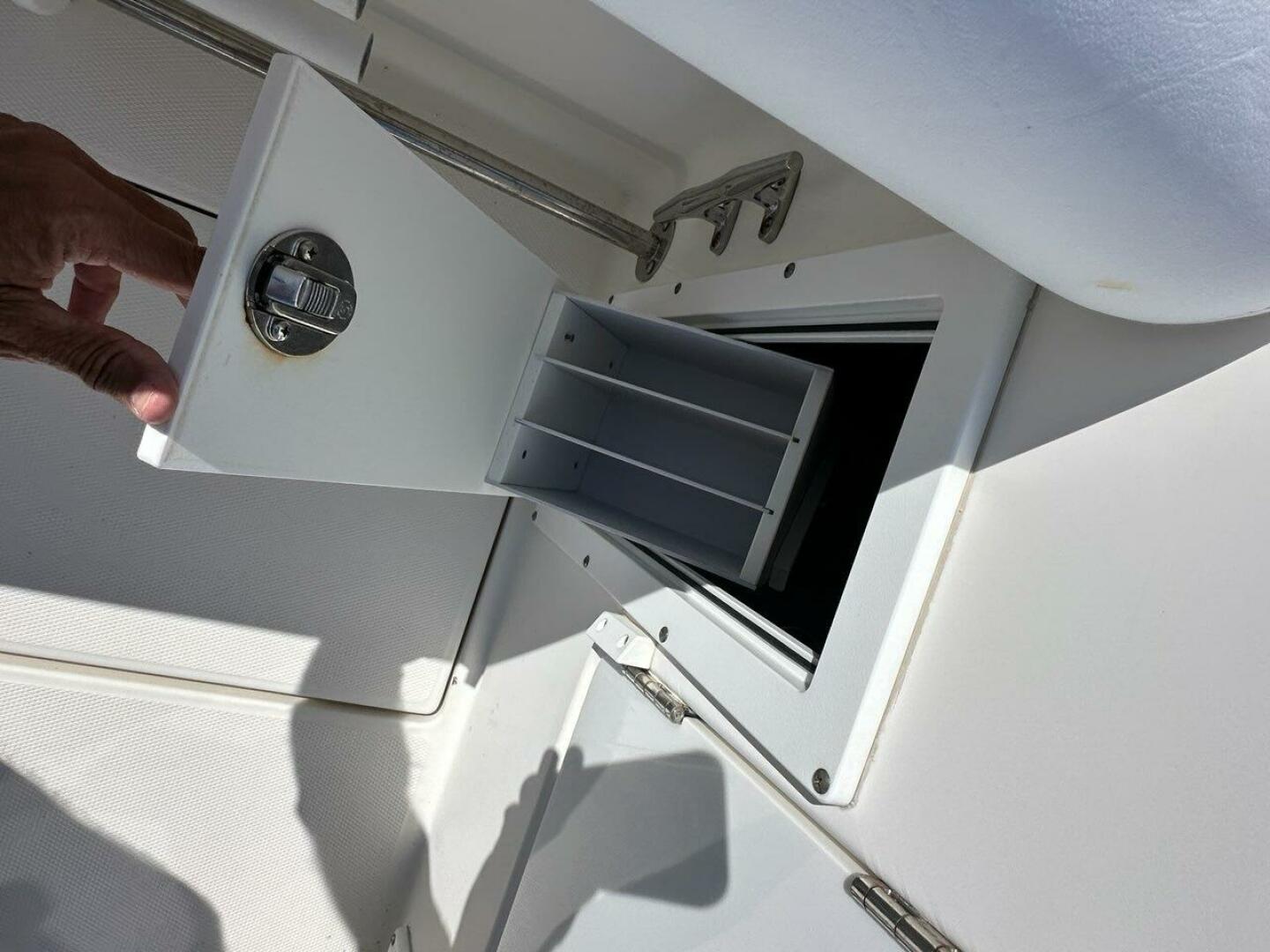 Le Bateau 24ft Edgewater Yacht For Sale