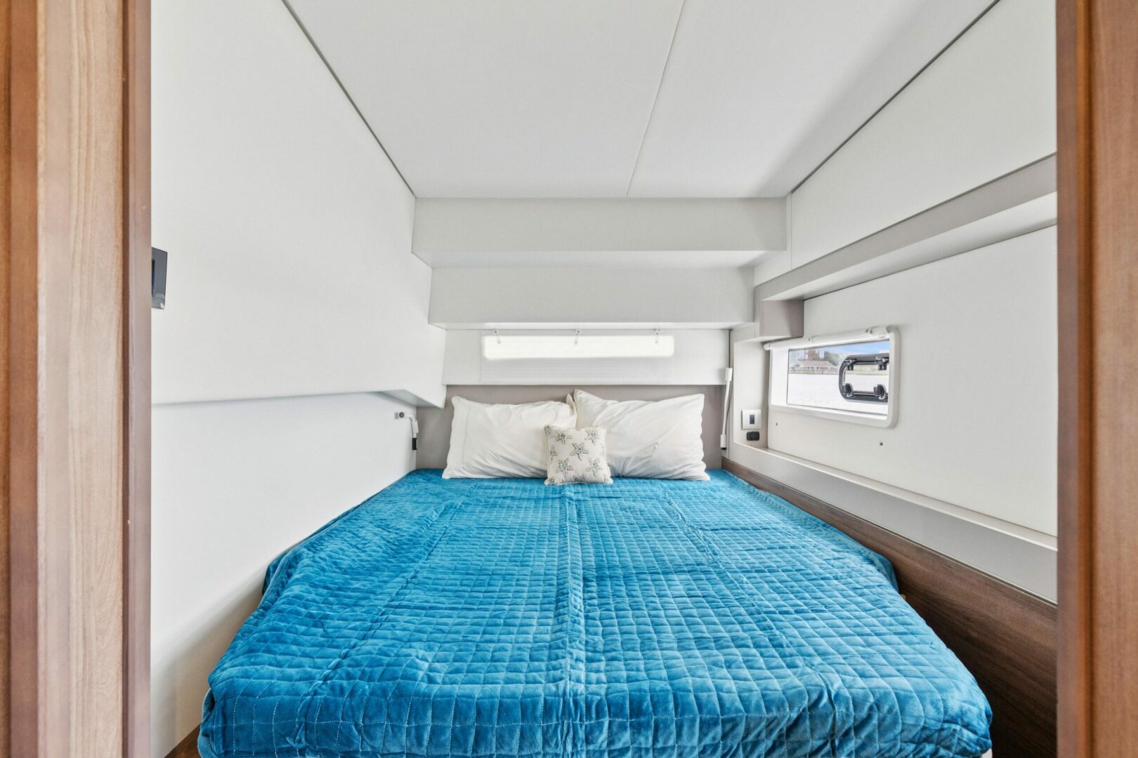 42ft Bali Yacht For Sale
