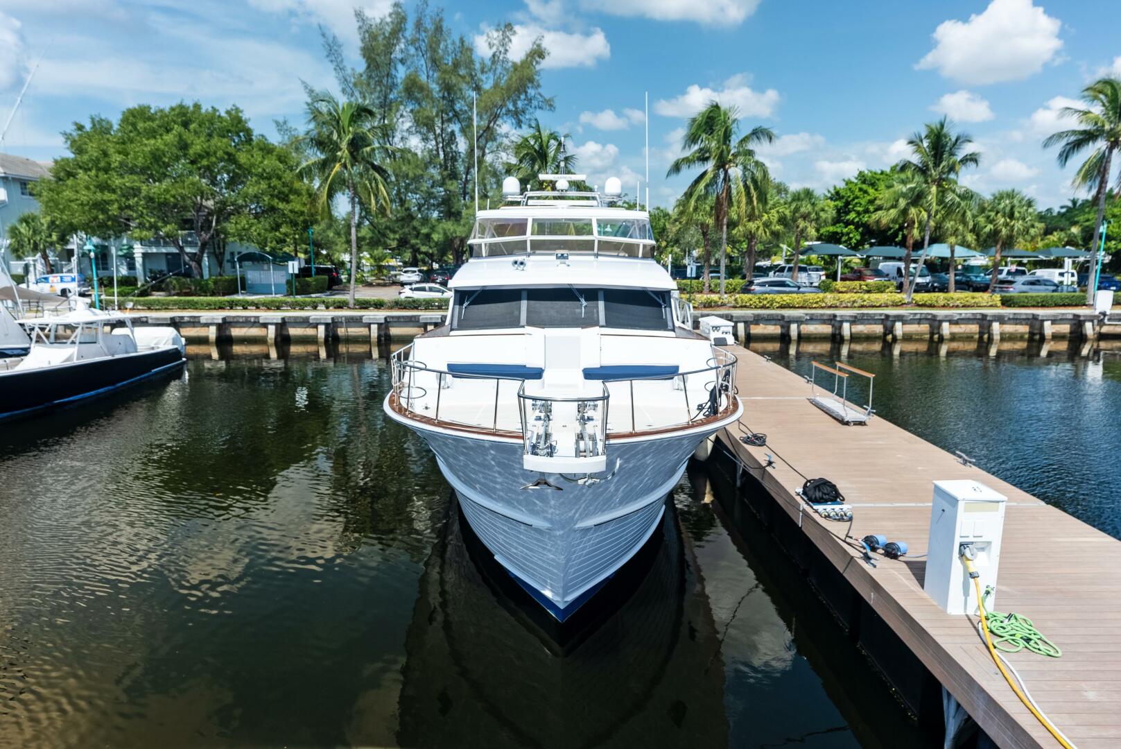 El Legado 72ft Grand Banks Yacht For Sale