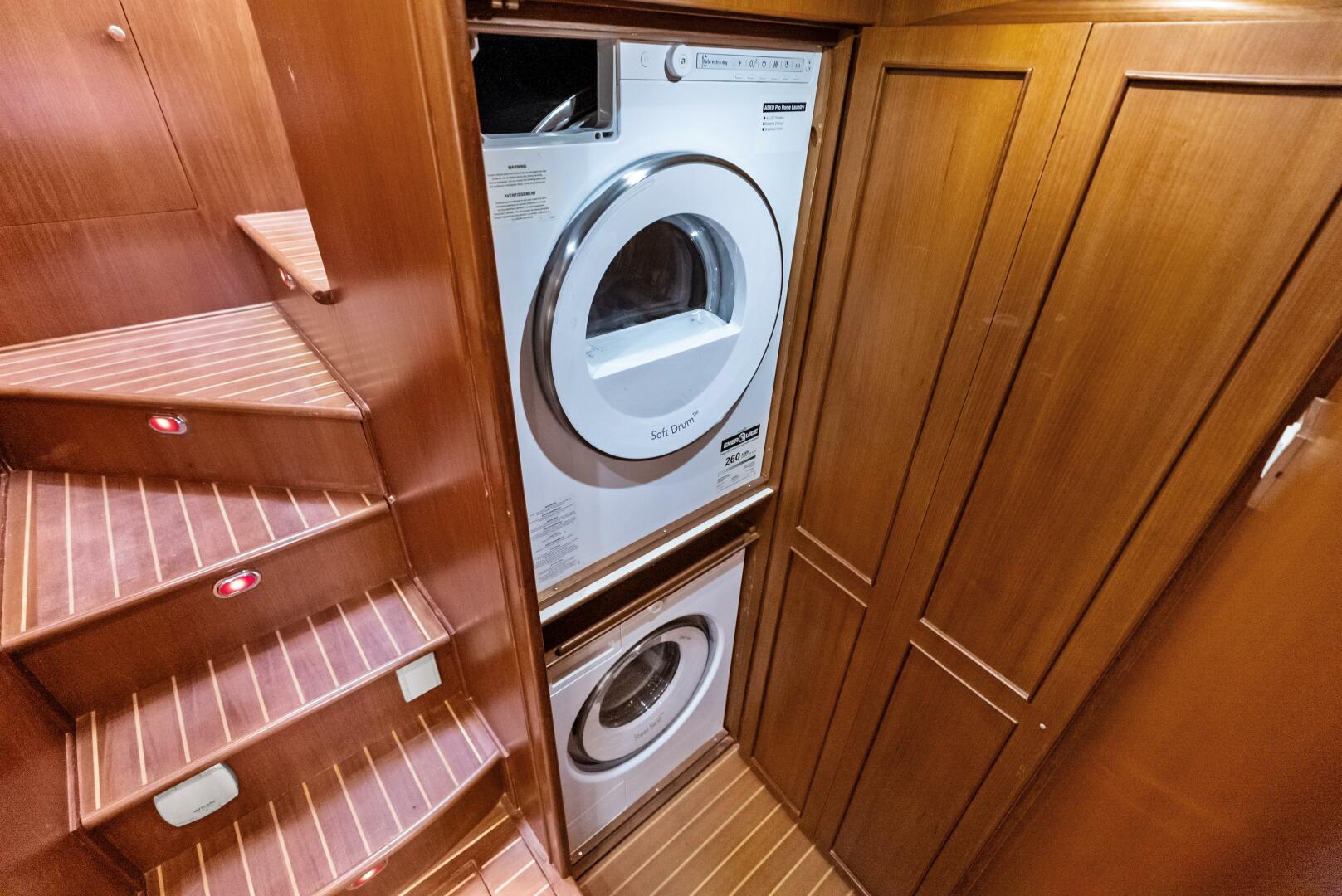 El Legado 72ft Grand Banks Yacht For Sale