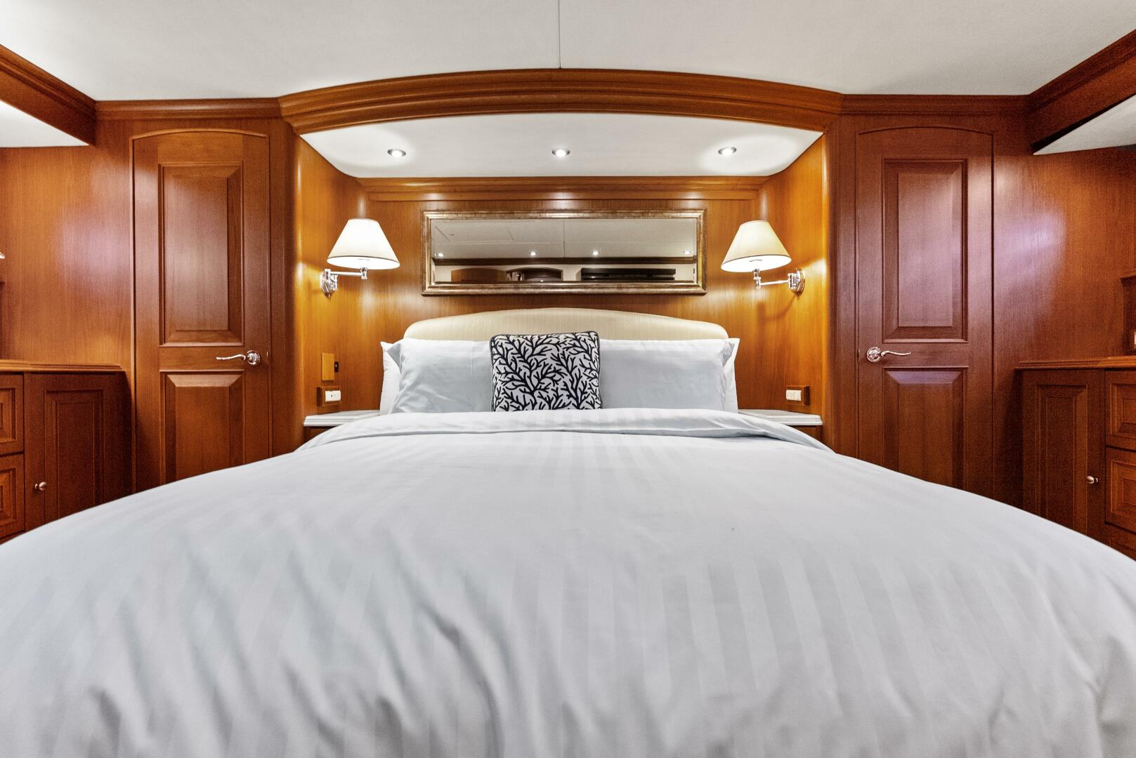 El Legado 72ft Grand Banks Yacht For Sale