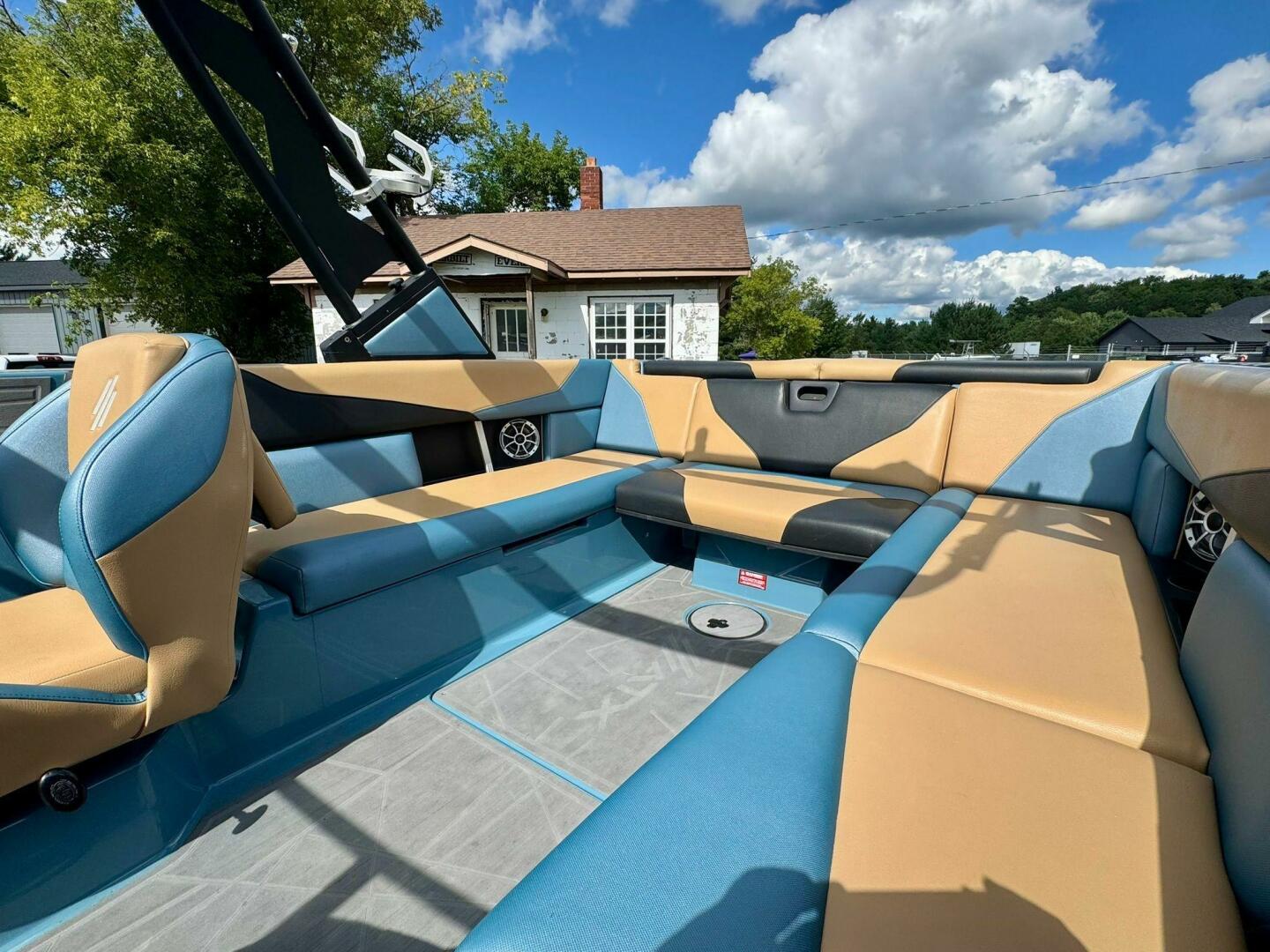 24ft ATX Surf Boats Yacht For Sale