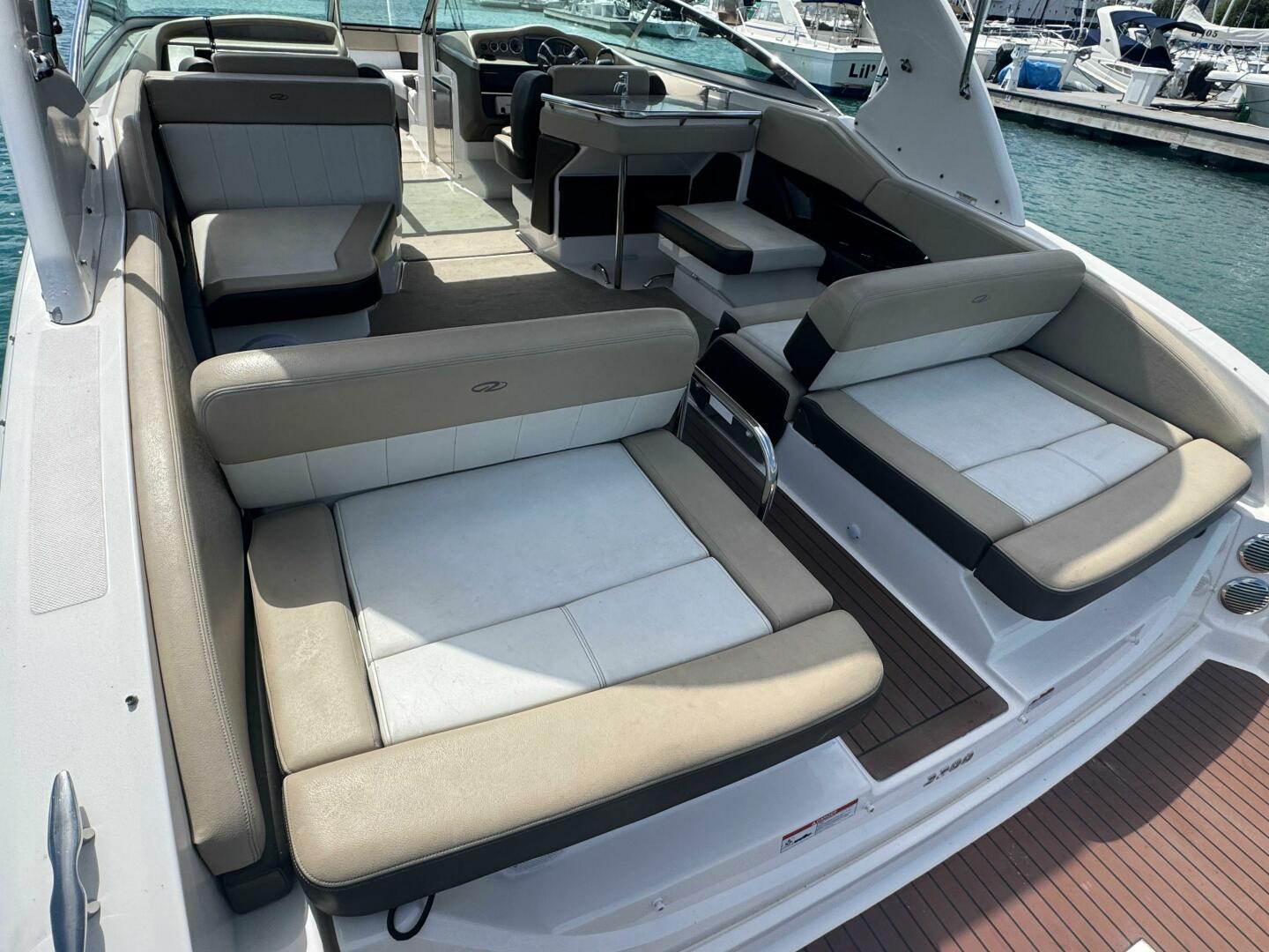 32ft Regal Yacht For Sale