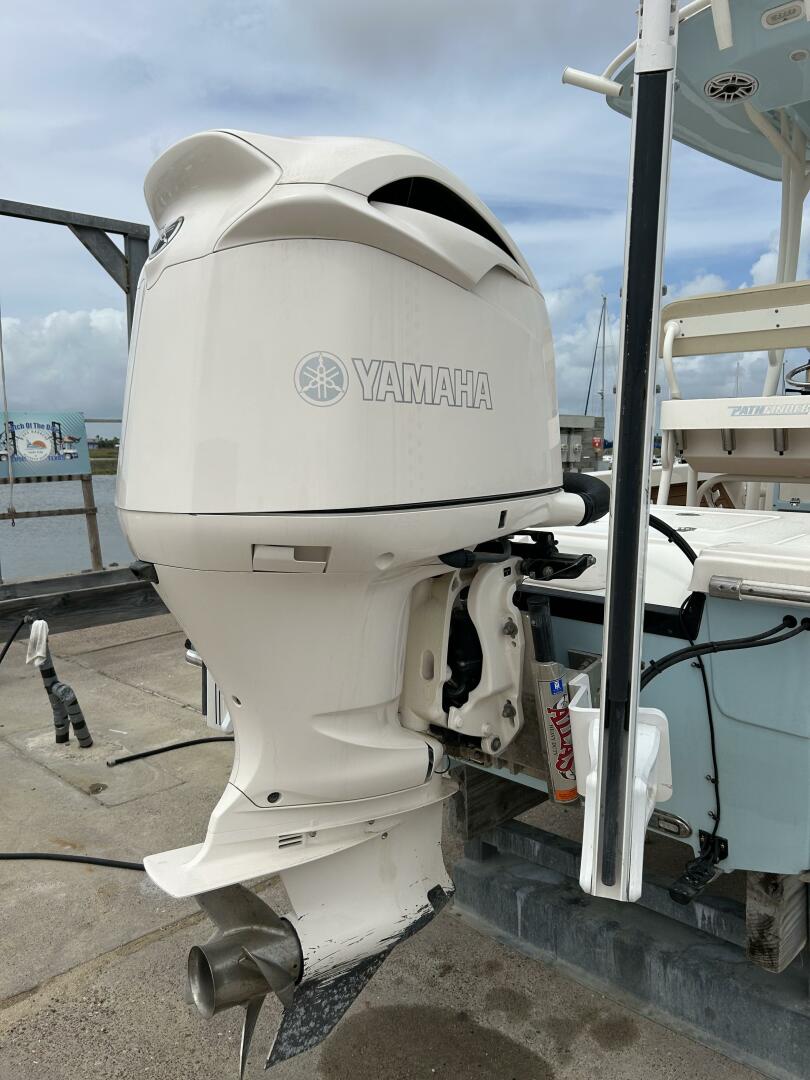 24ft Pathfinder Yacht For Sale