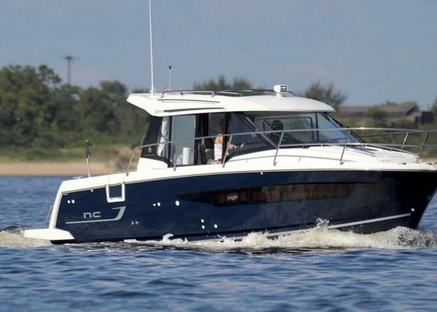 PISCES 29ft Jeanneau Yacht For Sale