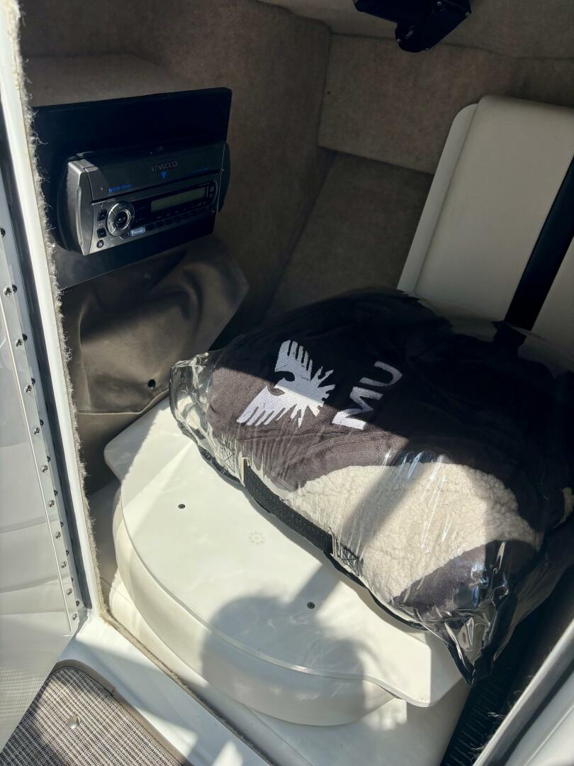 24ft Formula Yacht For Sale