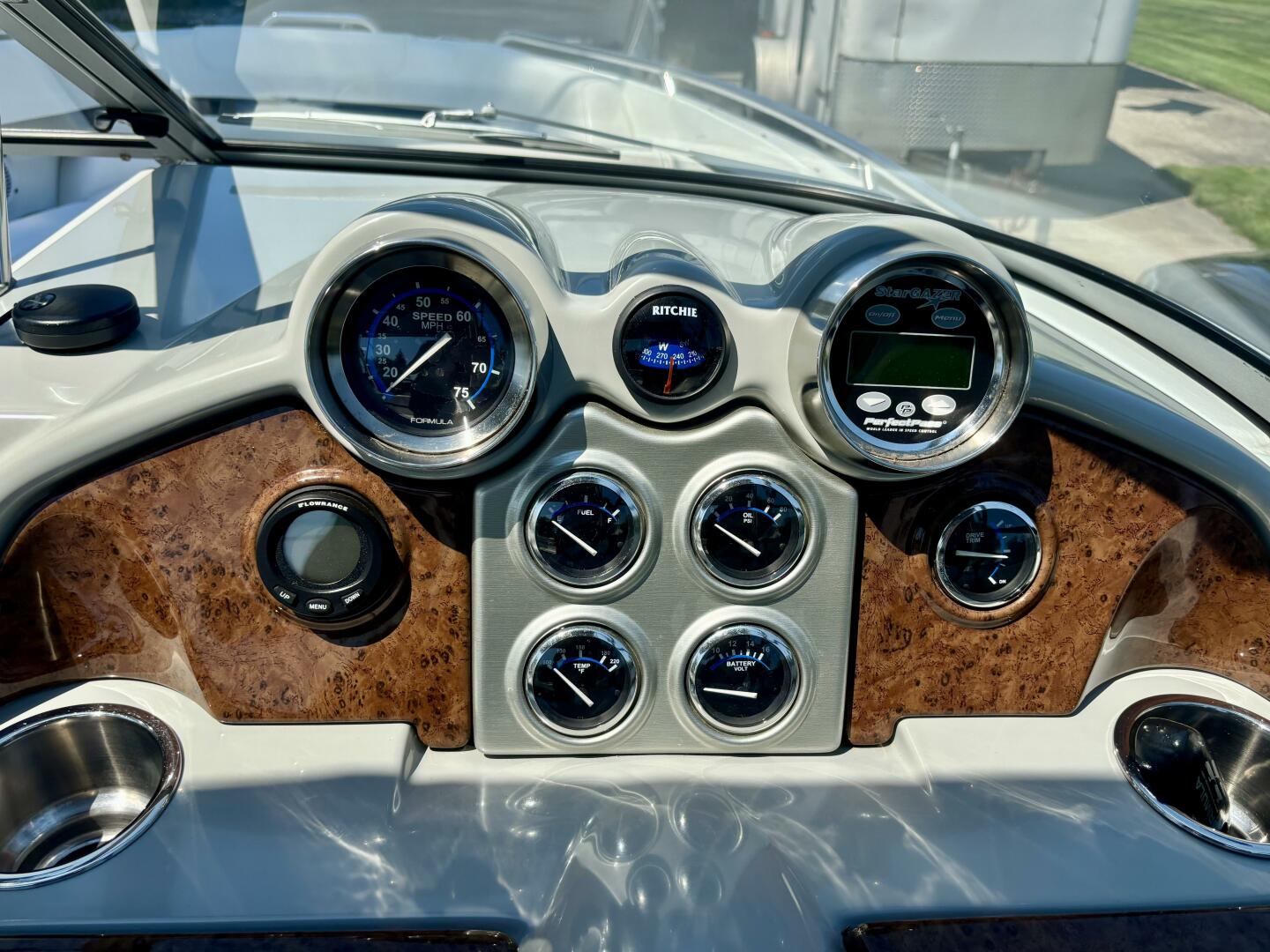 24ft Formula Yacht For Sale