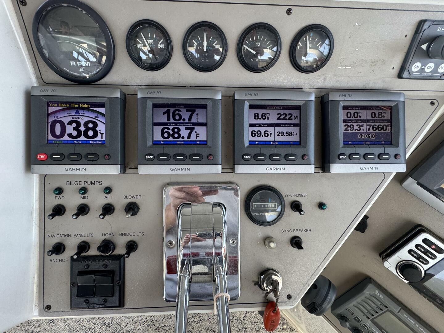 44ft Carver Yacht For Sale