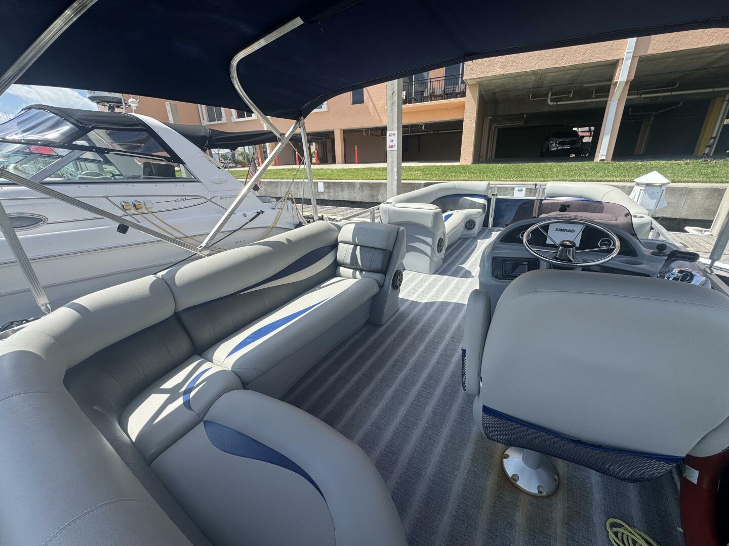 26ft Leisurecraft Yacht For Sale