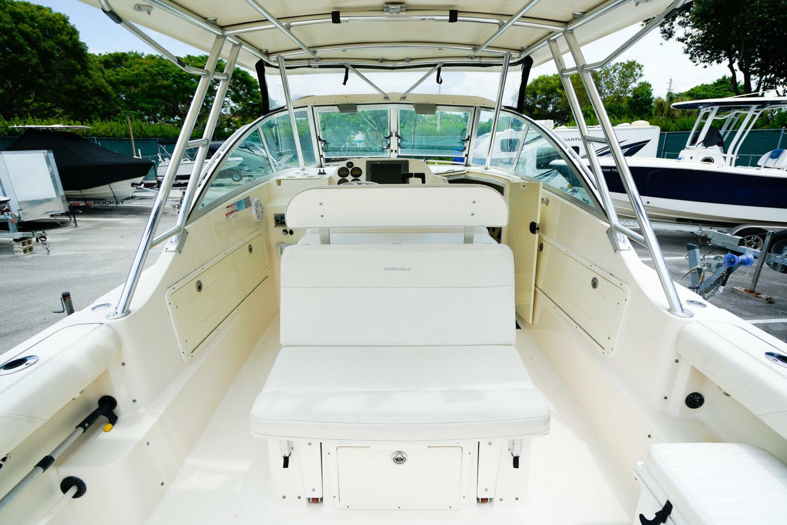 26ft Pursuit Yacht For Sale