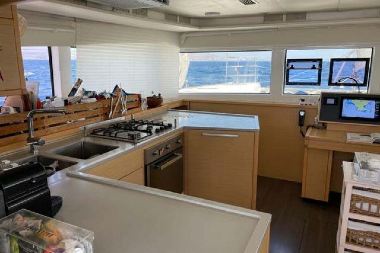 52ft Lagoon Yacht For Sale