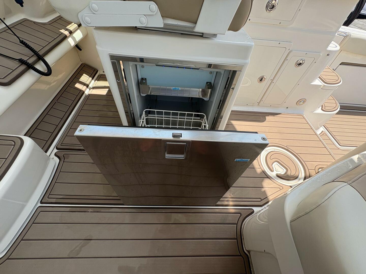 2009 Wellcraft 340 Coastal 
