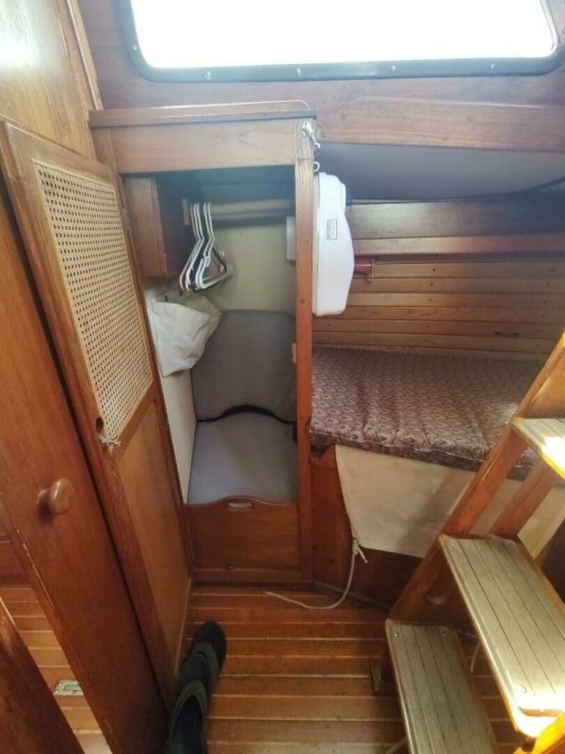 Vi 44ft Alden Yacht For Sale