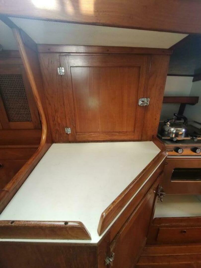 Vi 44ft Alden Yacht For Sale