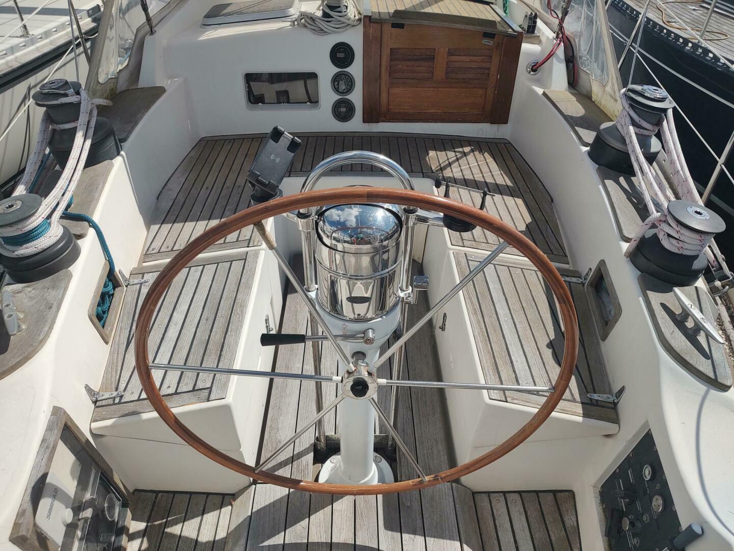 Vi 44ft Alden Yacht For Sale