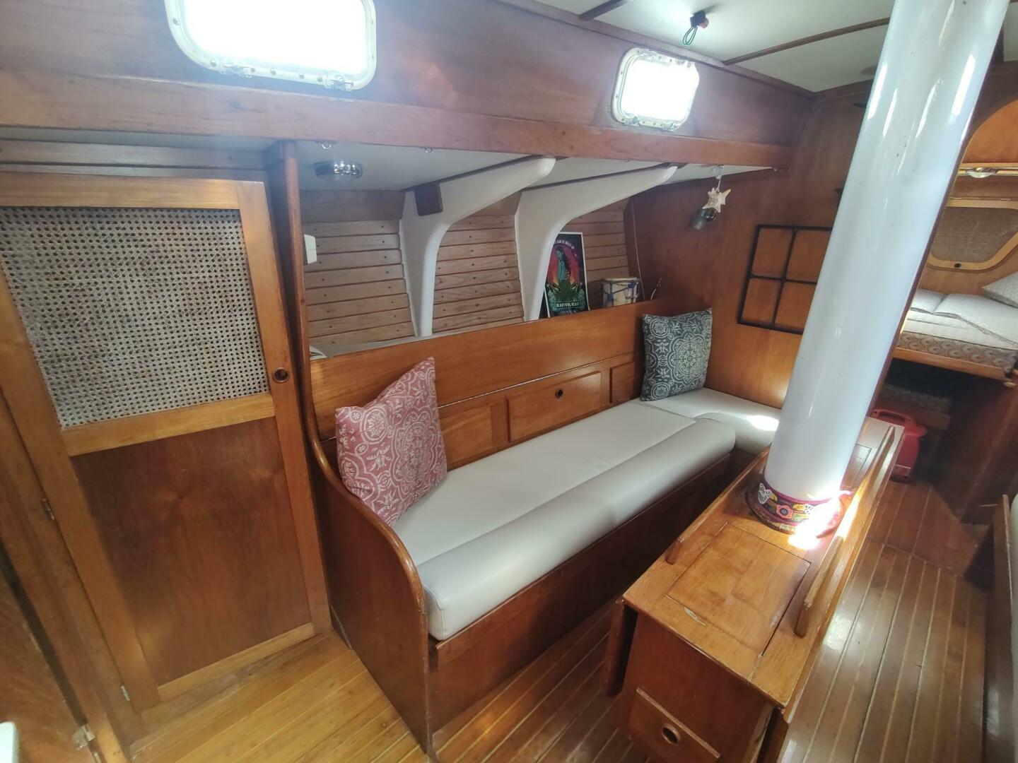 Vi 44ft Alden Yacht For Sale