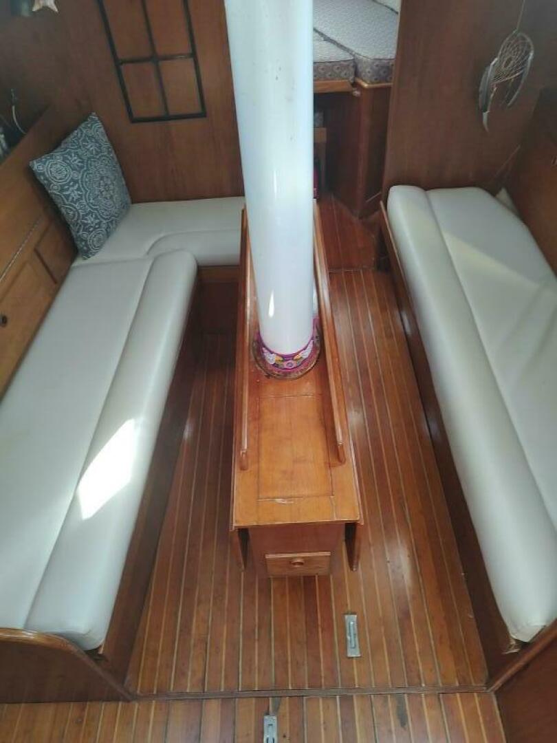 Vi 44ft Alden Yacht For Sale