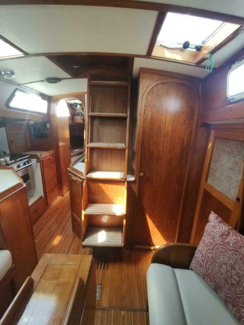 Vi 44ft Alden Yacht For Sale