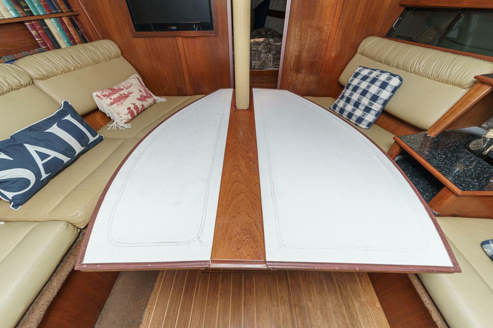 Orion 37ft Hunter Yacht For Sale