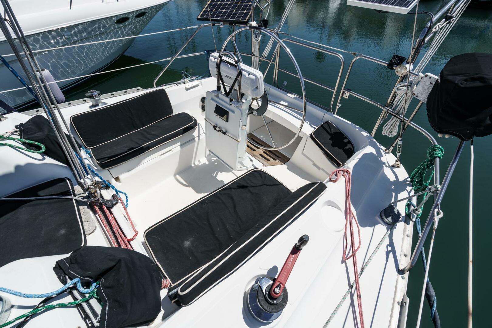 Orion 37ft Hunter Yacht For Sale