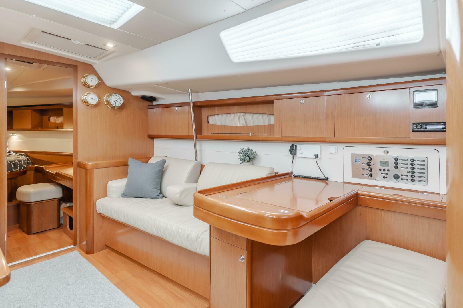 Skyfall 49ft Beneteau Yacht For Sale