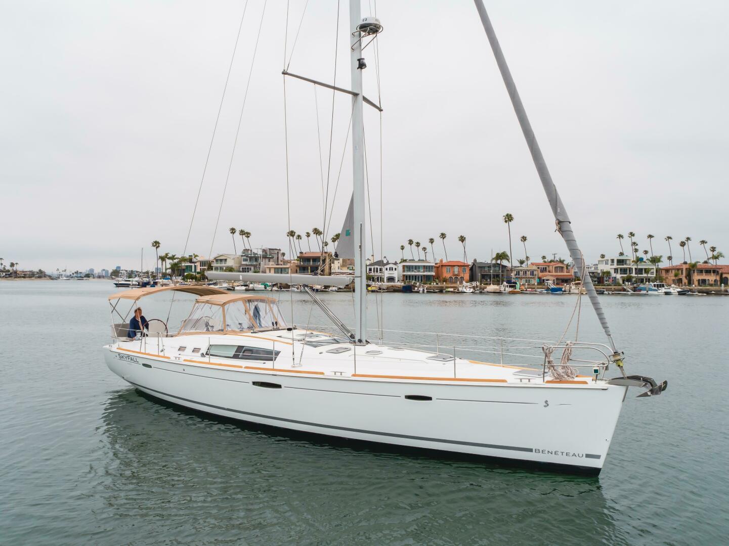 Skyfall 49ft Beneteau Yacht For Sale