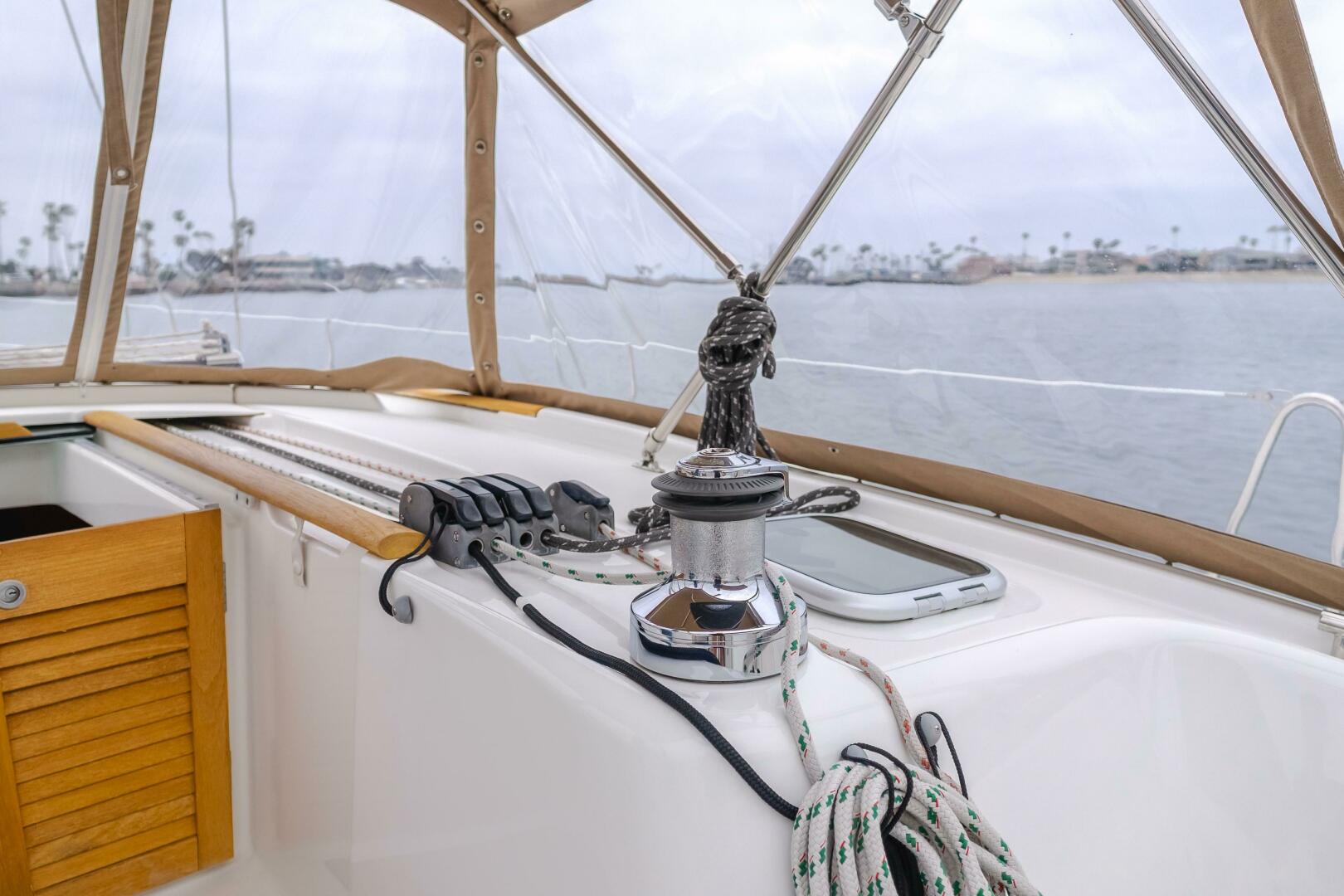 Skyfall 49ft Beneteau Yacht For Sale