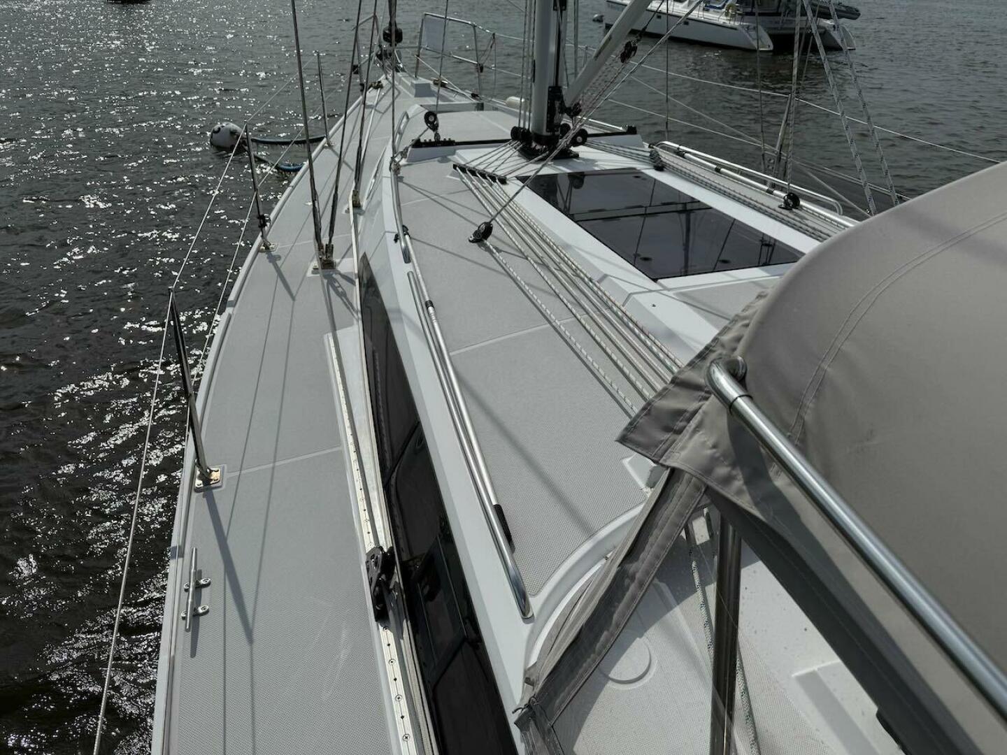 Picture Perfect 43ft Catalina Yacht For Sale