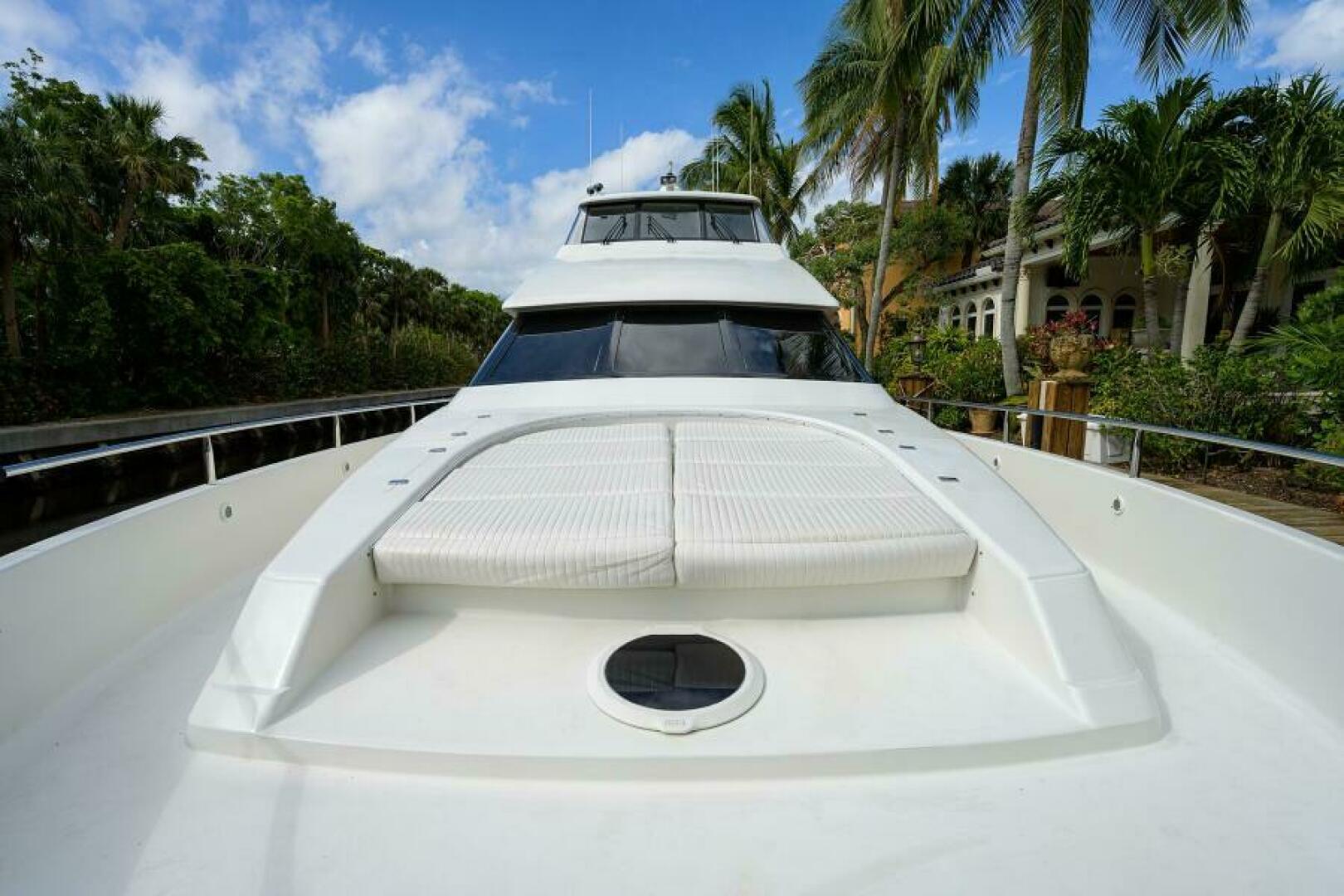 LOST TEXAN 80ft Lazzara Yachts Yacht For Sale