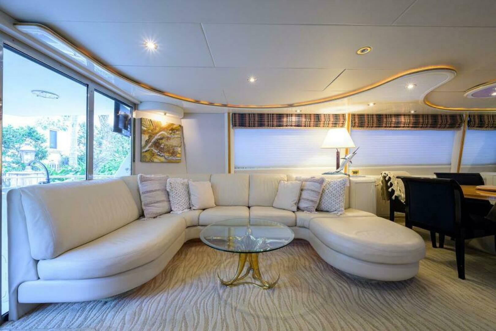 LOST TEXAN 80ft Lazzara Yachts Yacht For Sale