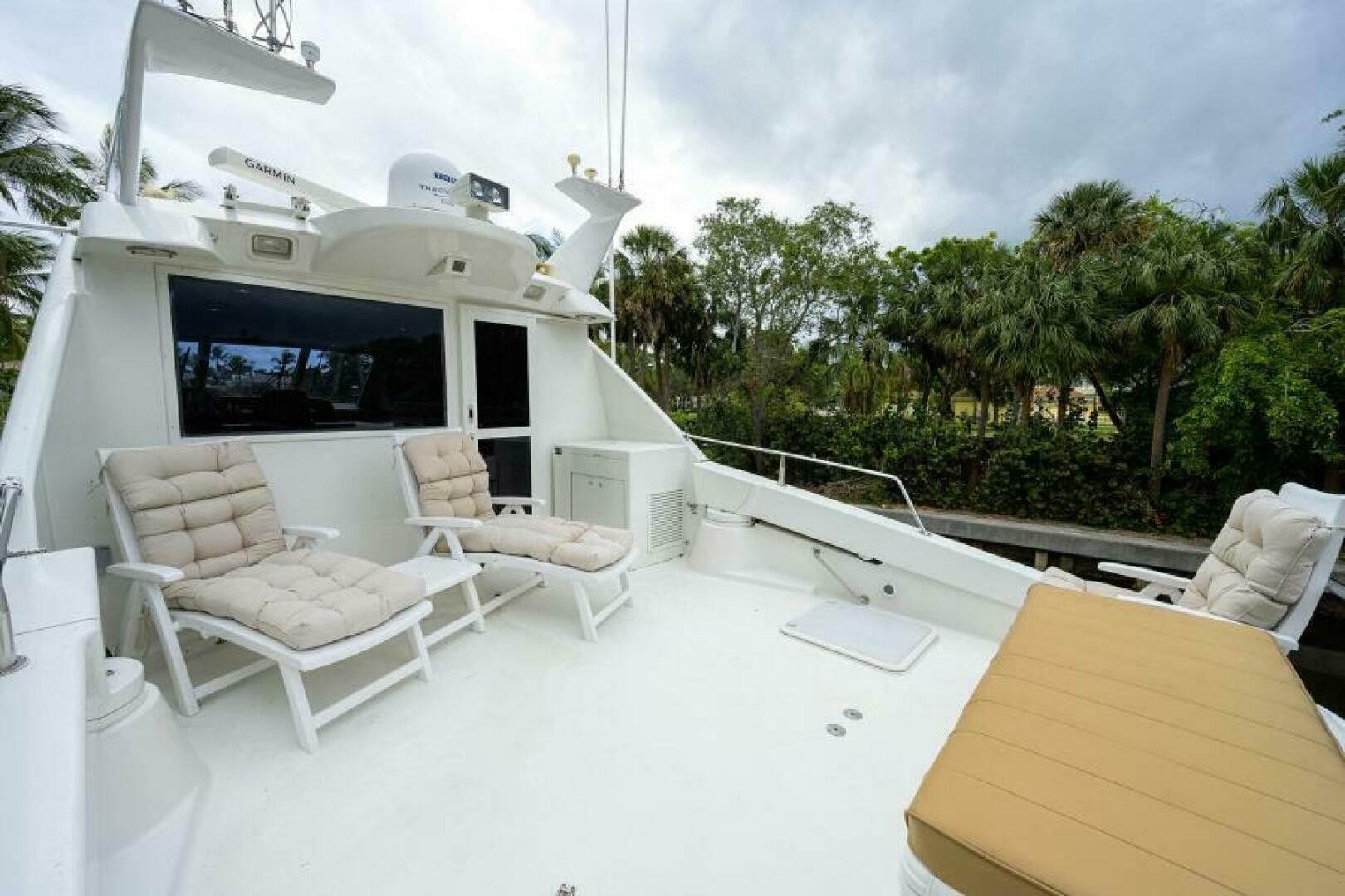LOST TEXAN 80ft Lazzara Yachts Yacht For Sale