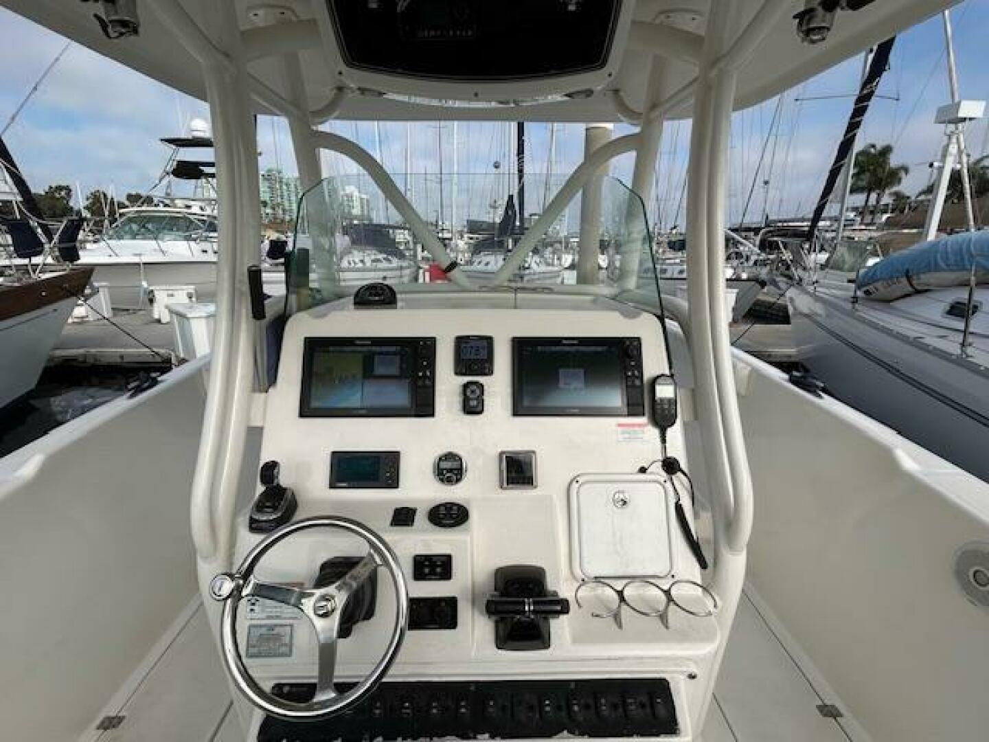 Dolce Vita 32ft Century Yacht For Sale