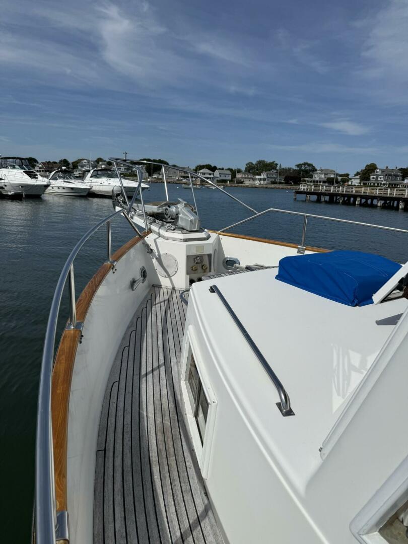 42ft Grand Banks Yacht For Sale