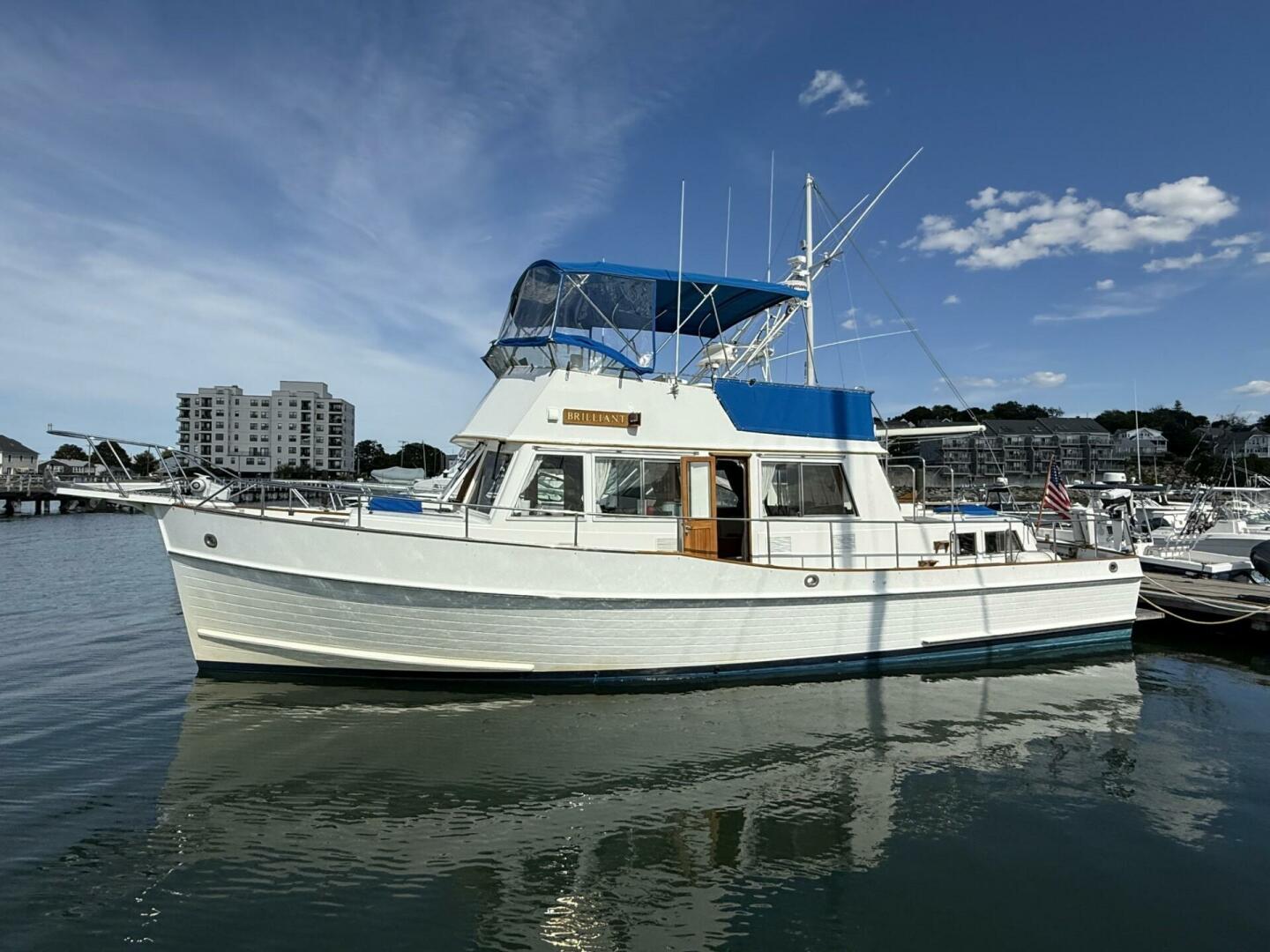 42ft Grand Banks Yacht For Sale