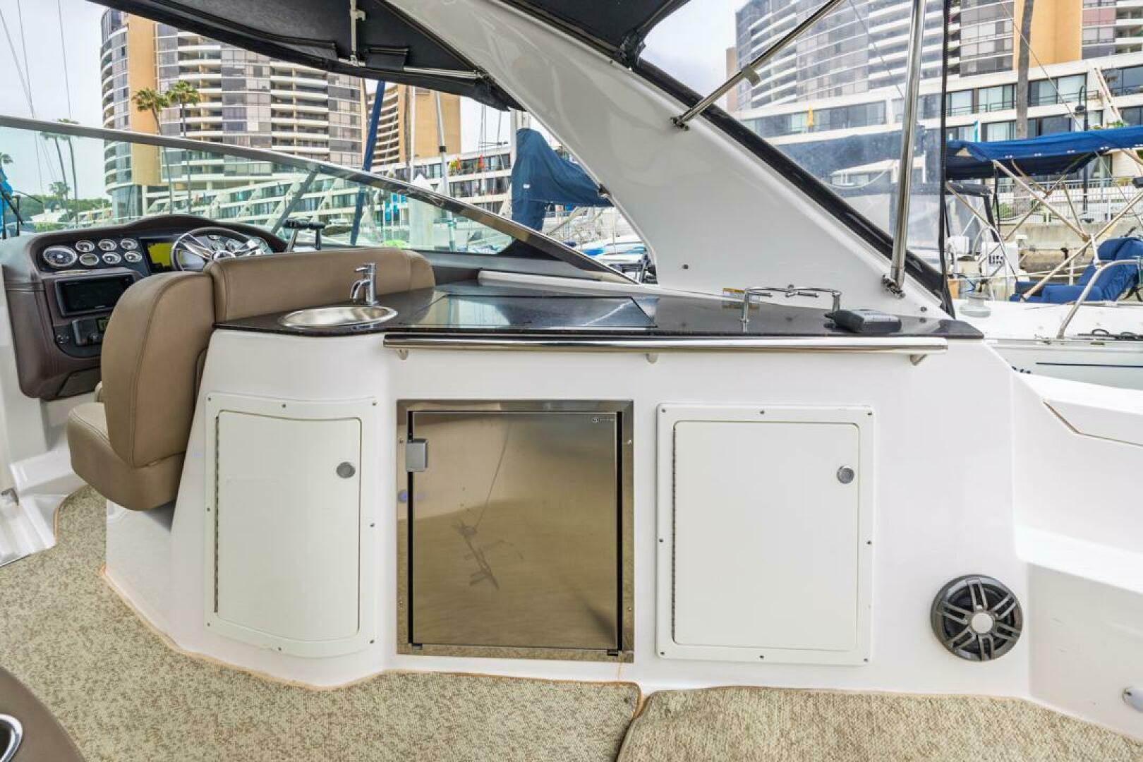 Fantasea 32ft Regal Yacht For Sale