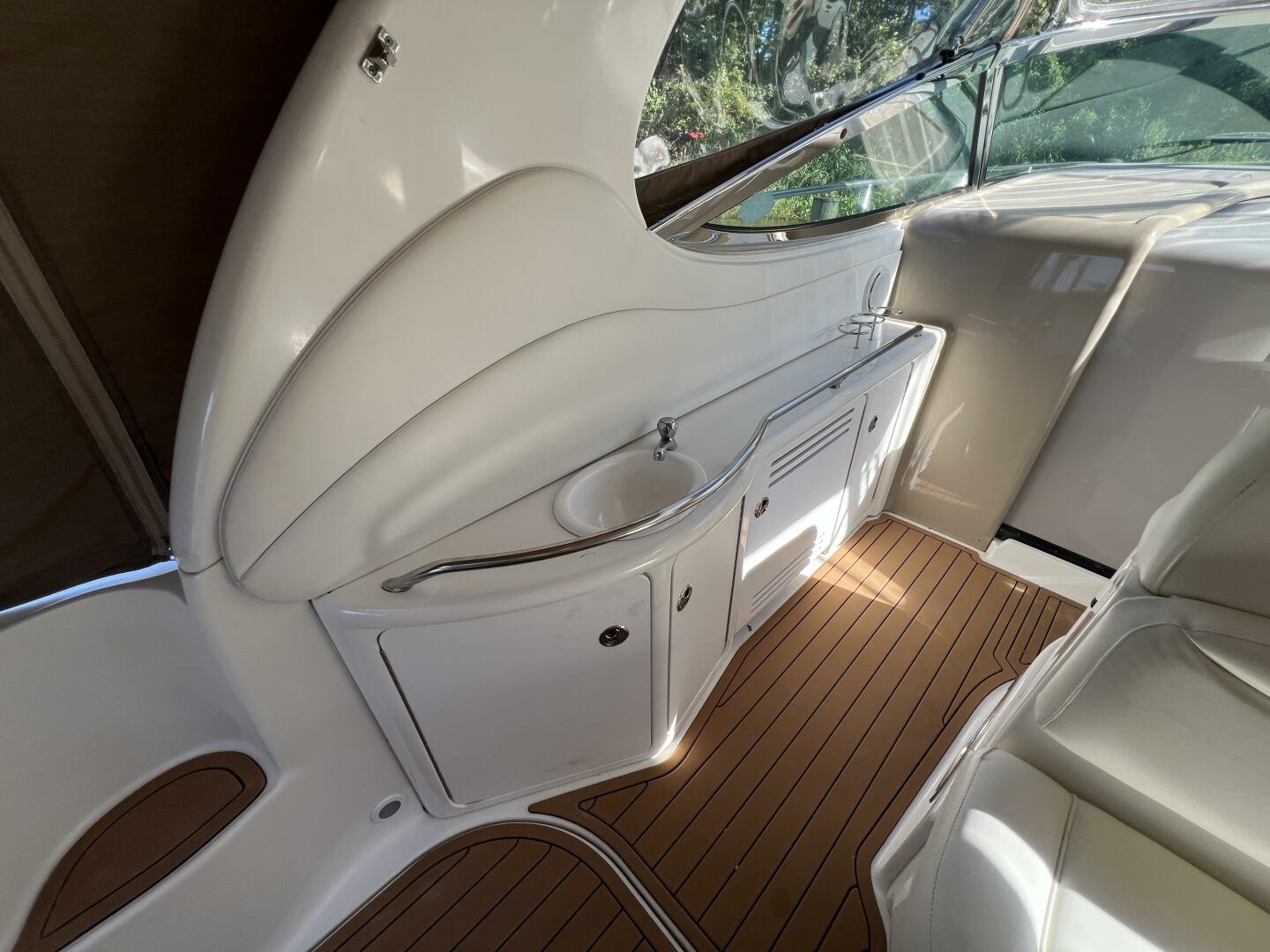 Grace on the Luce 36ft Sea Ray Yacht For Sale