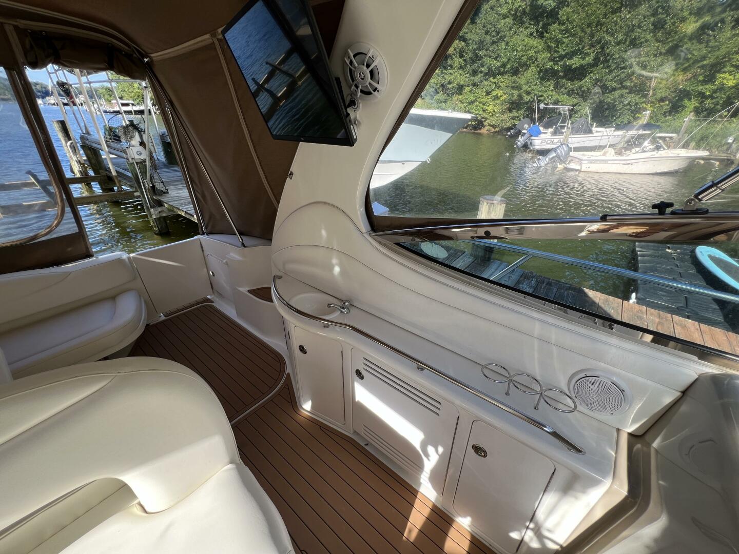 Grace on the Luce 36ft Sea Ray Yacht For Sale