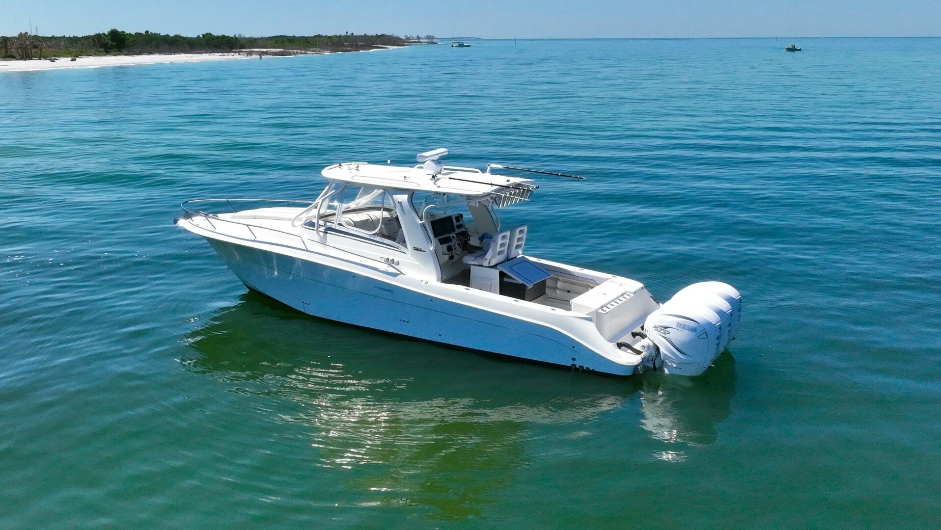 Triple 2024 Yamaha 425 s 35ft Hydra Sports Yacht For Sale