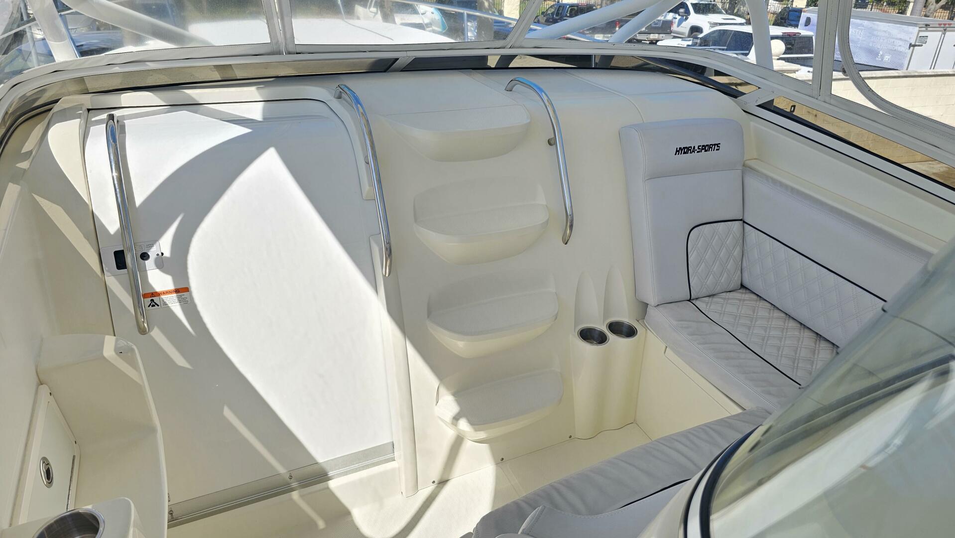 Triple 2024 Yamaha 425 s 35ft Hydra Sports Yacht For Sale
