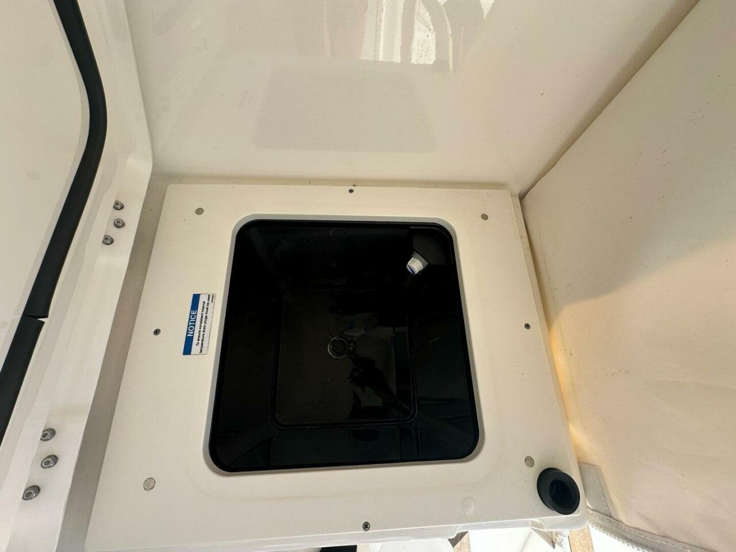 Wave Paver 35ft Pursuit Yacht For Sale