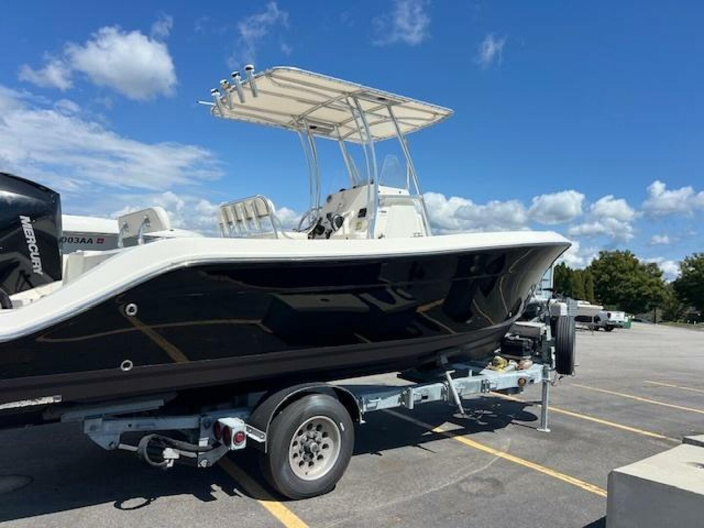 See the light 24ft Cobia Yacht For Sale