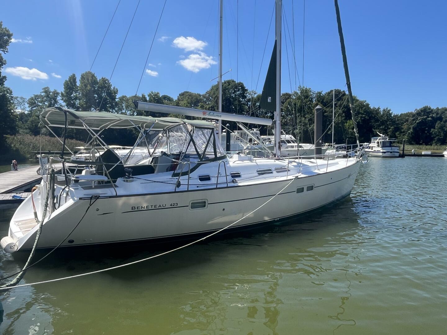Autumn 42ft Beneteau Yacht For Sale Autumn 42ft Beneteau Yacht For Sale