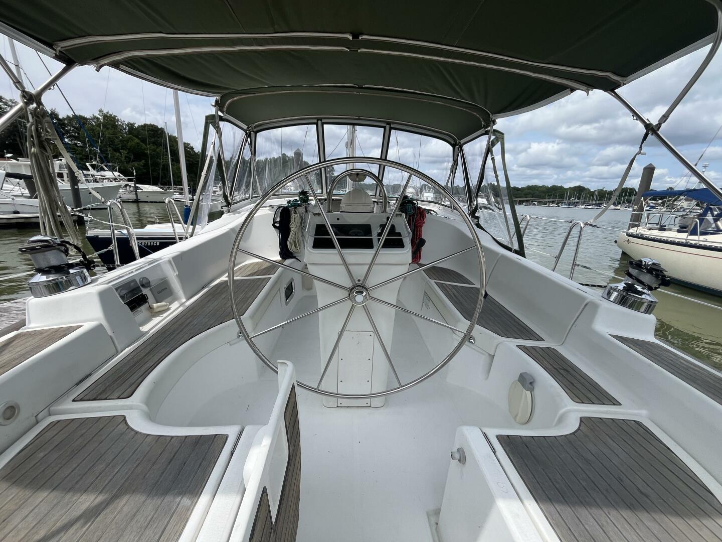 Autumn 42ft Beneteau Yacht For Sale Autumn 42ft Beneteau Yacht For Sale