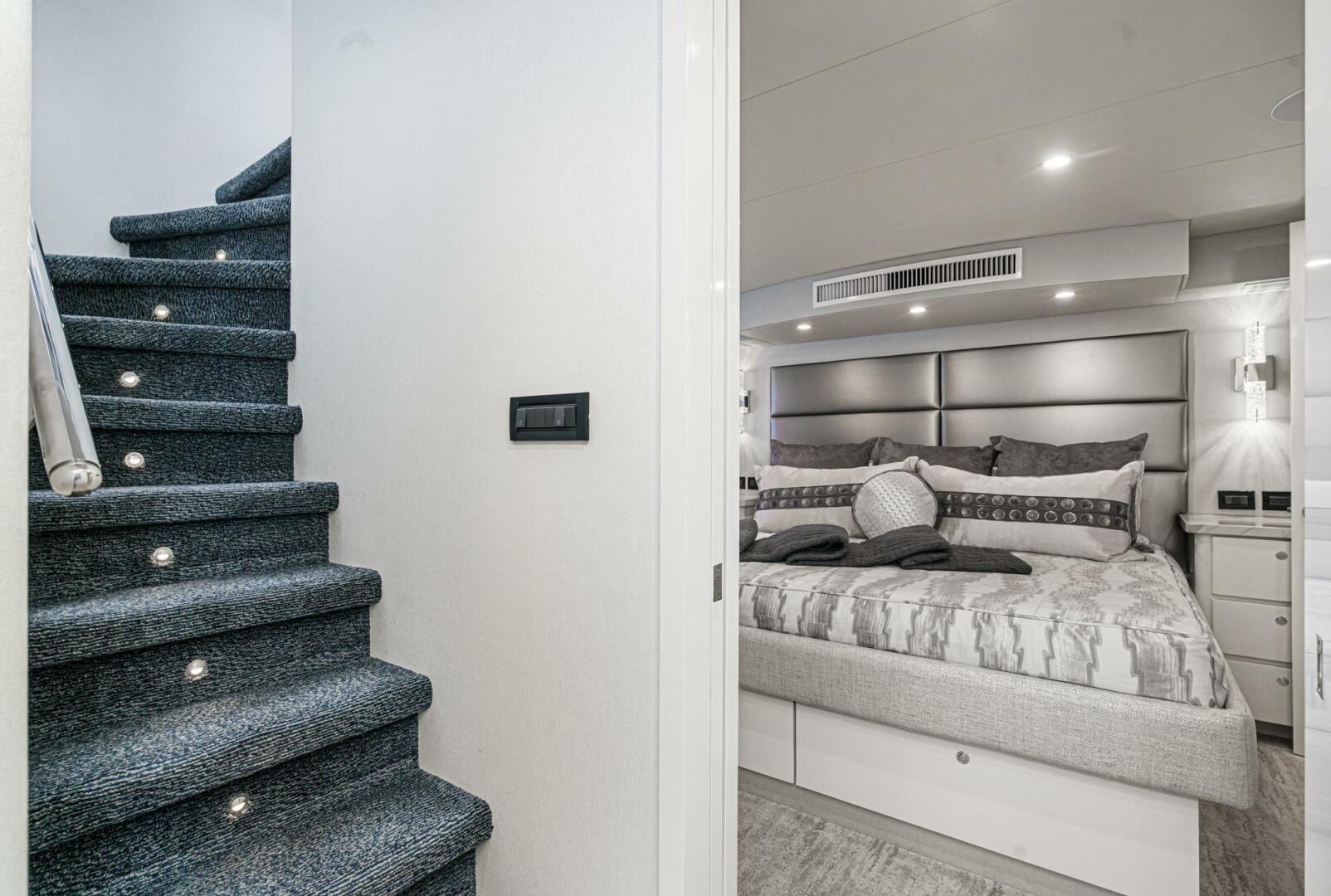 ECHOES 82ft Northcoast Yacht For Sale ECHOES 82ft Northcoast Yacht For Sale