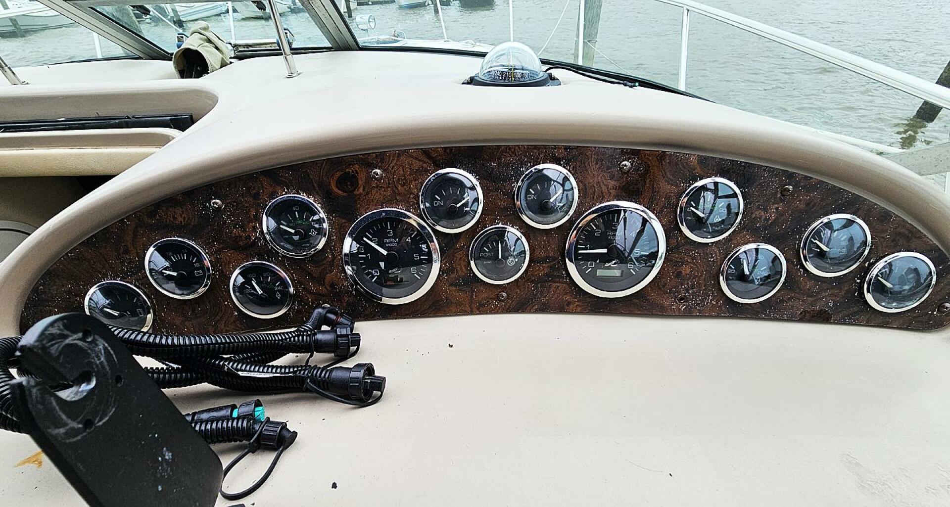 ZOTT S YOTT 29ft Sea Ray Yacht For Sale